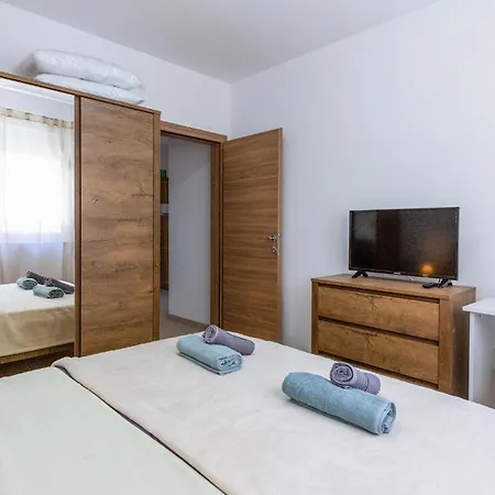 Casa vacanze Lovely In With Wifi *