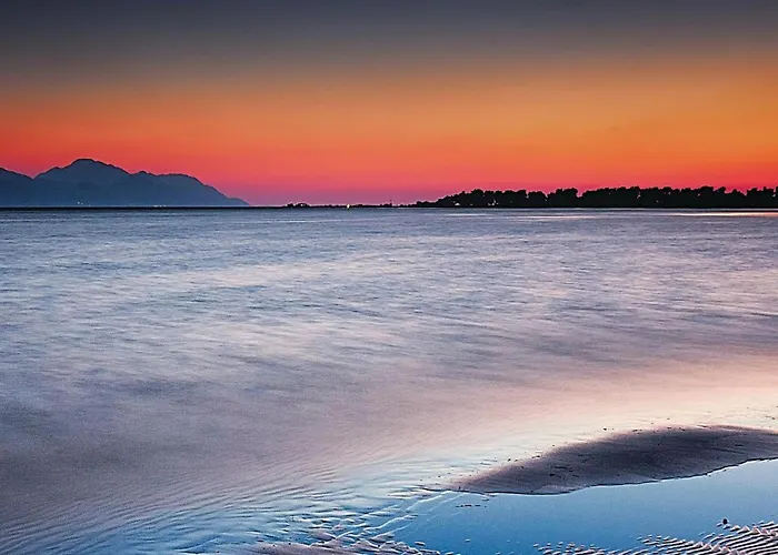 בית נופש Lovely In With Wifi *