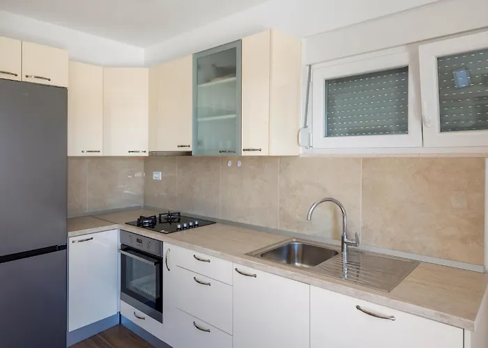 Lovely In With Wifi Duba